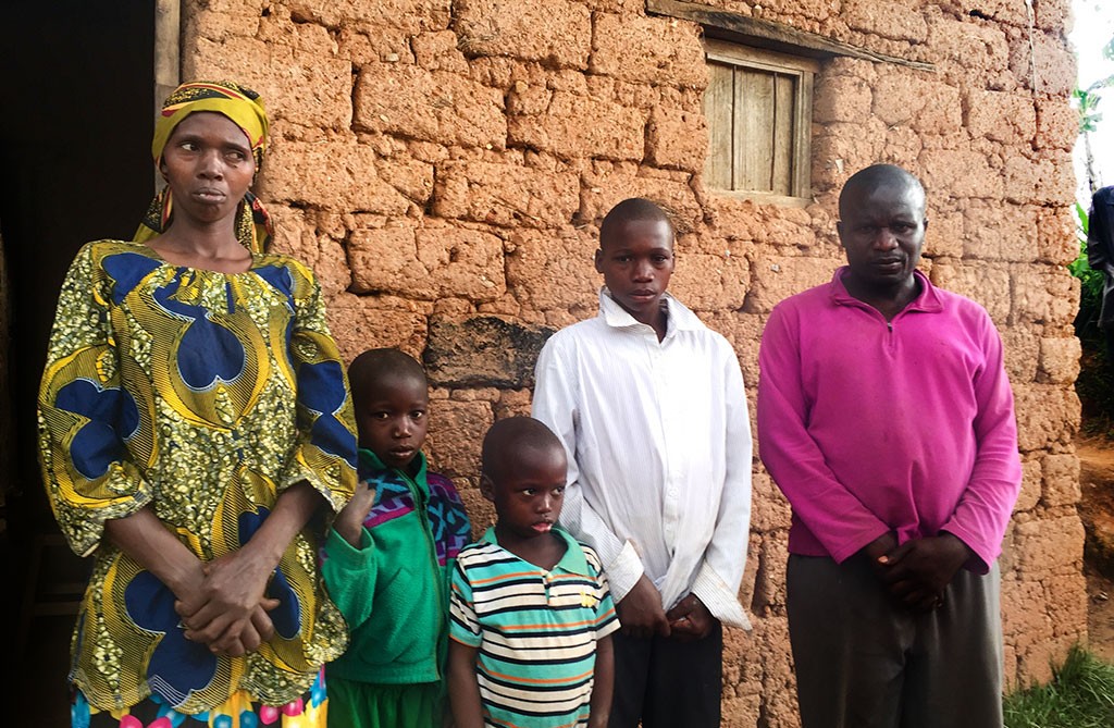 Fabien Nsengiyumva and family.