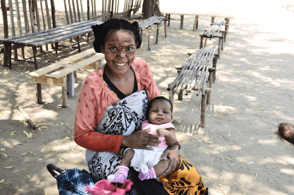 Malagasy mother Dorothée Orline and her 1.5 month-old daughter, Samelto.