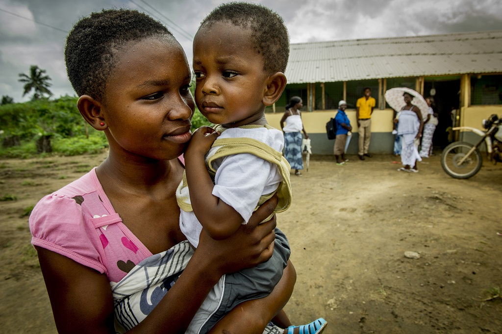 Ghanaian mother and her child.