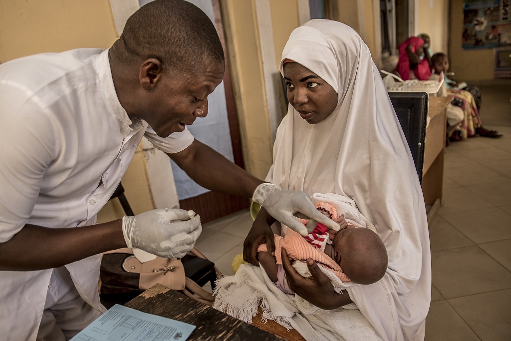 Abdulaziz check in on babies a few weeks after their shaving ceremony