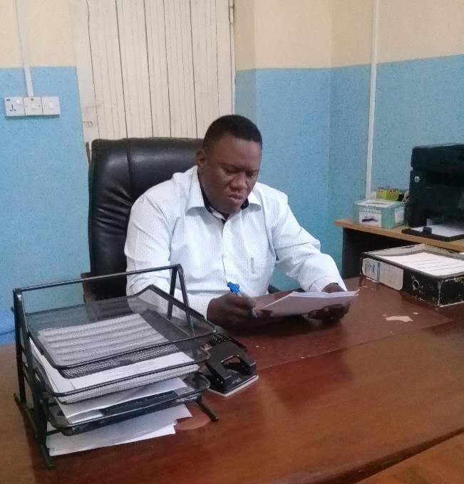 Dr. Yambo reviews MCV 2 vaccination data